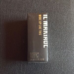 IL MAKIAGE Woke Up Like This Foundation - color #35